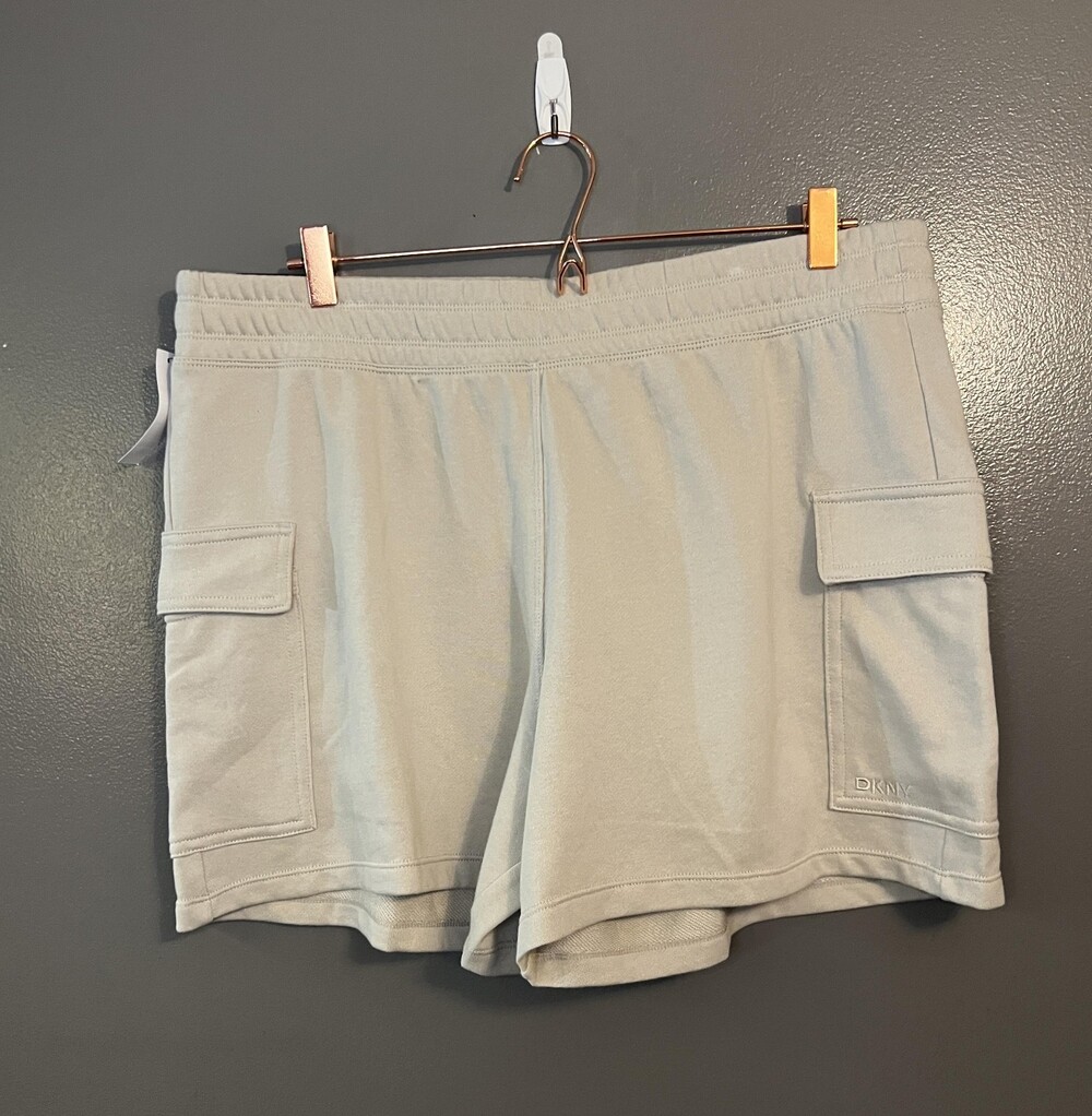 DKNY Cargo Shorts Womens XL Light Beige DPMS5267 Pocket Casual Lounge PBL Cotton
